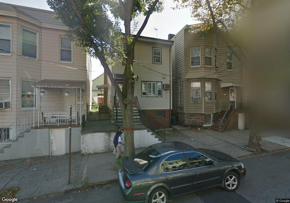 211 Beacon Ave unit 1, Jersey City, NJ 07306 - photo 1