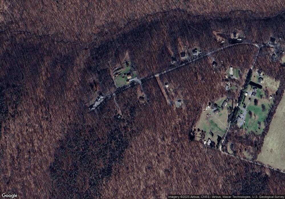 783 Pee Wee Ln, Glengary, WV 25421 - photo 1