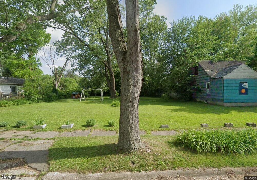 2314 Winifred Dr, Flint, MI 48506 - photo 1