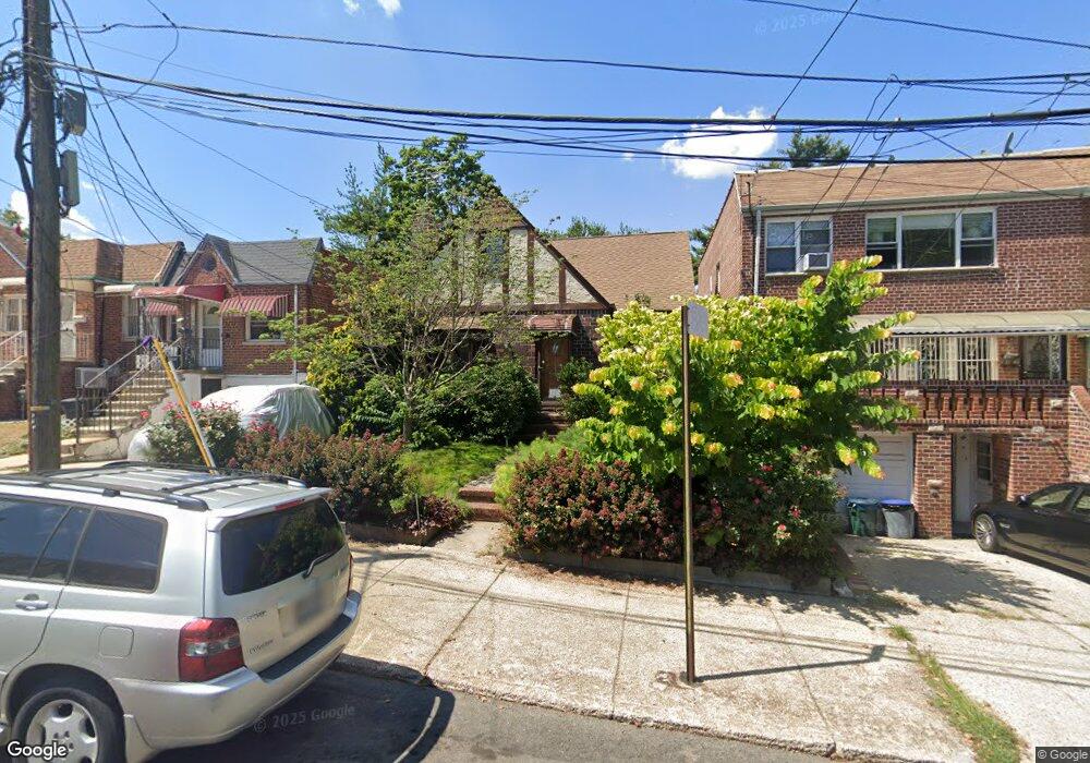 6118 157th St, Flushing, NY 11367 - photo 1