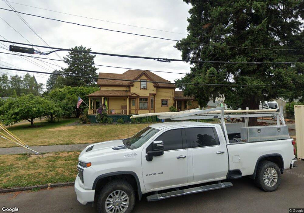 715 E 3rd St, Newberg, OR 97132 - photo 1