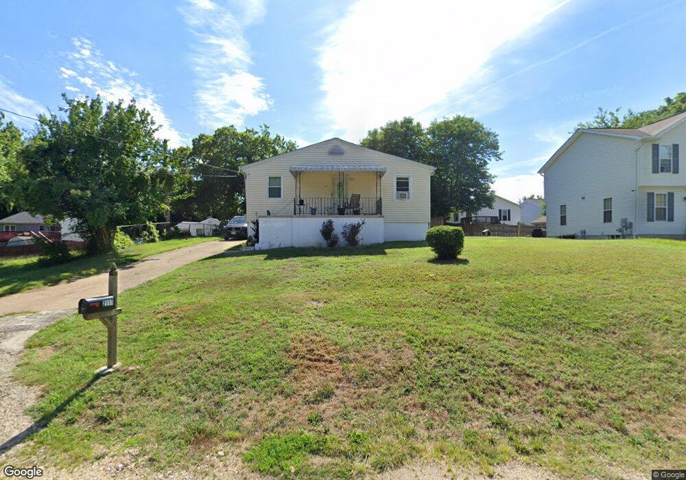 2111 Dupont Ave, Suitland, MD 20746 - photo 1