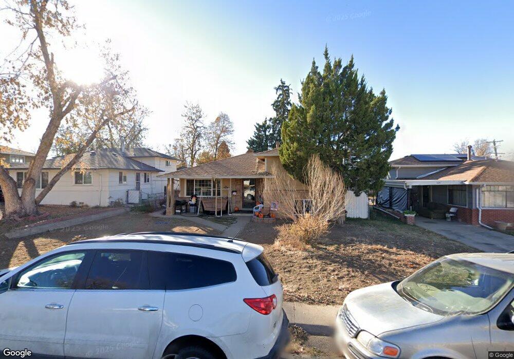 1073 Hanover St, Aurora, CO 80010 - photo 1