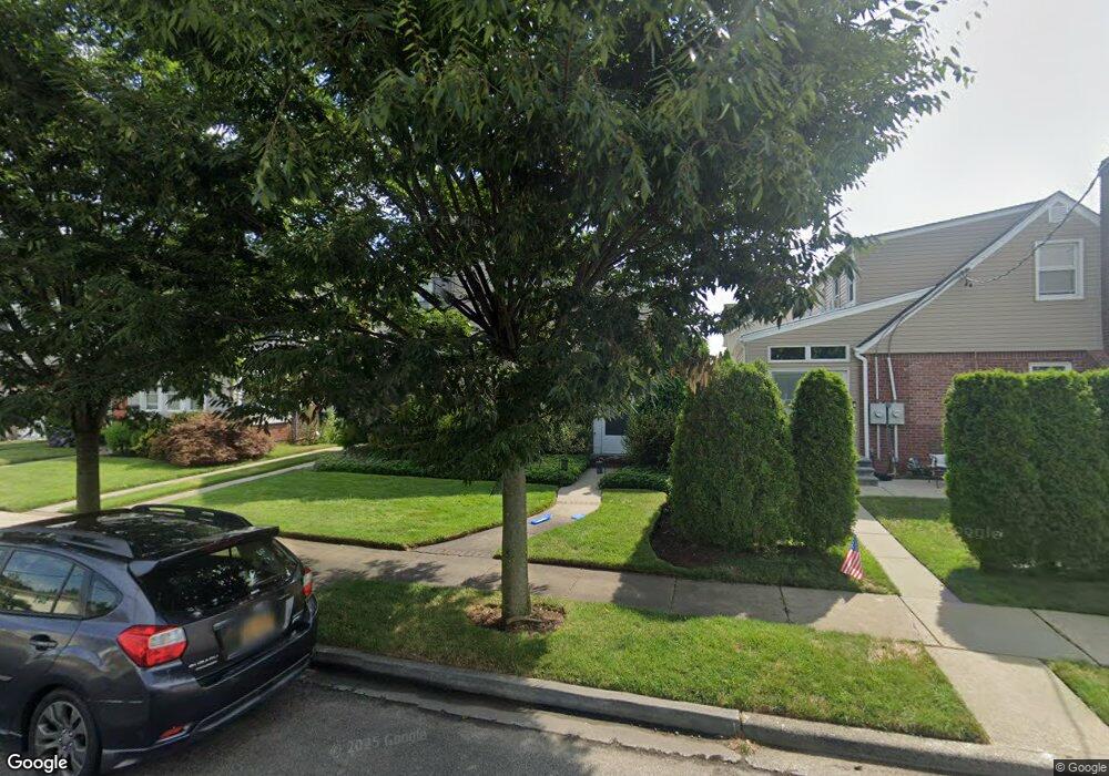 300 Paschal Ave, Franklin Square, NY 11010 - photo 1