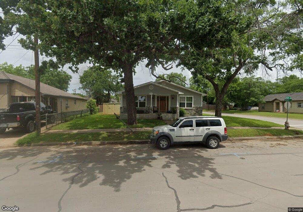 507 Olive St, Cleburne, TX 76031 - photo 1