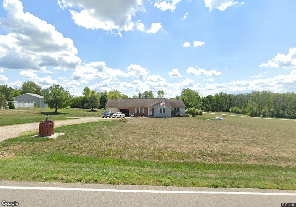 7361 Tarlton Rd, Circleville, OH 43113 - photo 1