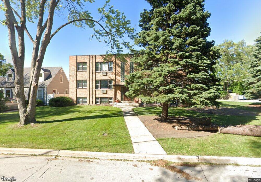 209 W Kimbell Ave unit 1B, Elmhurst, IL 60126 - photo 1