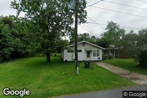 323 W Robinson Ave, Doerun, GA 31744