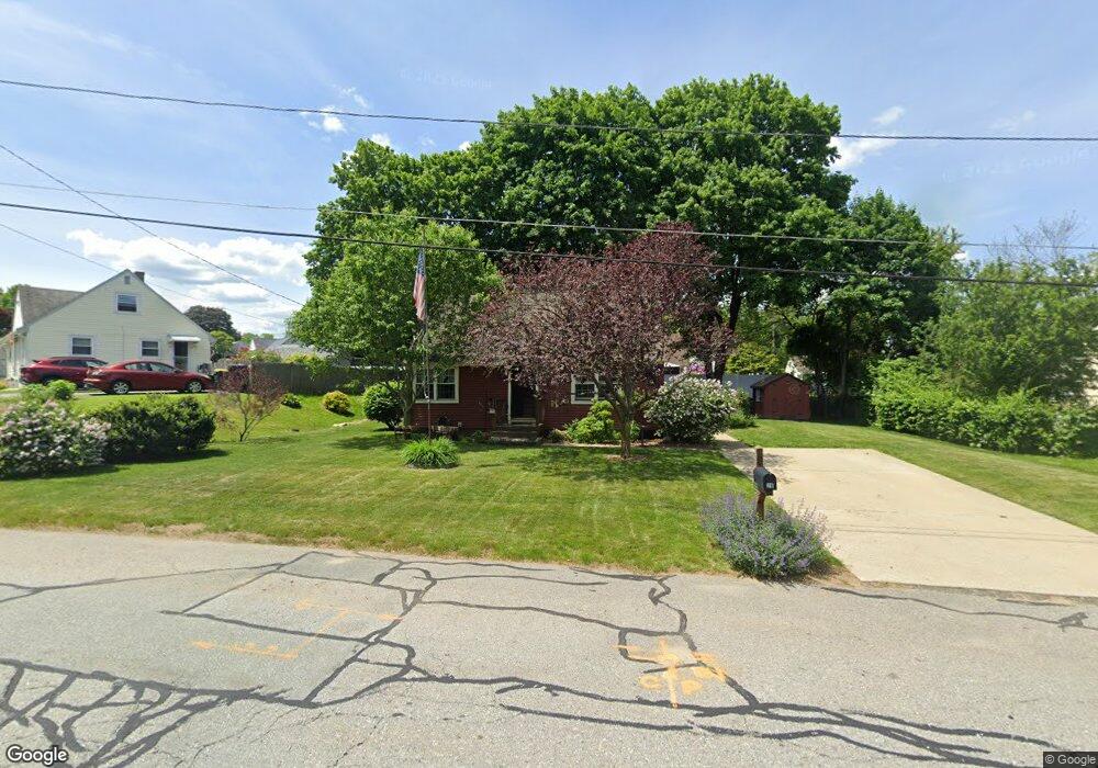 28 Sprague St, Greenville, RI 02828 - photo 1