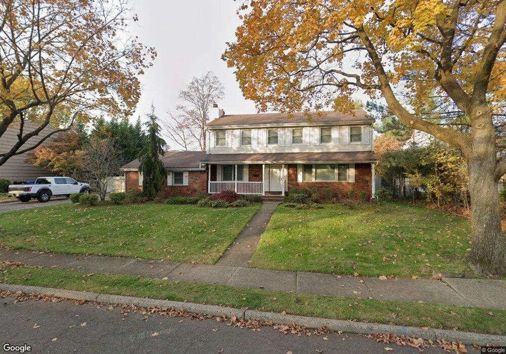 285 Taft Ct, Paramus, NJ 07652 - photo 1