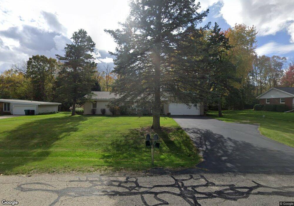 N68W15081 Prudence Dr, Menomonee Falls, WI 53051 - photo 1