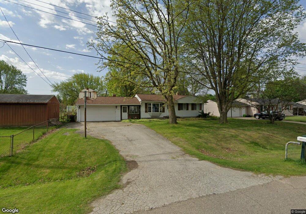 1303 Peachwood Dr, Flint, MI 48507 - photo 1