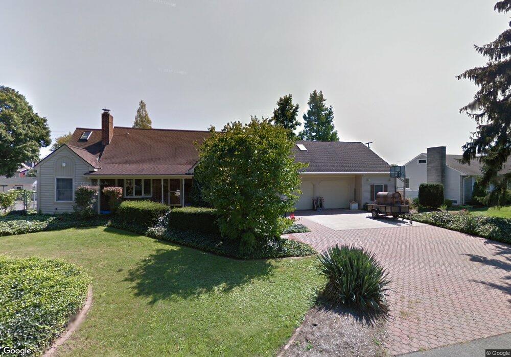 103 S Red Maple St, Selinsgrove, PA 17870 - photo 1