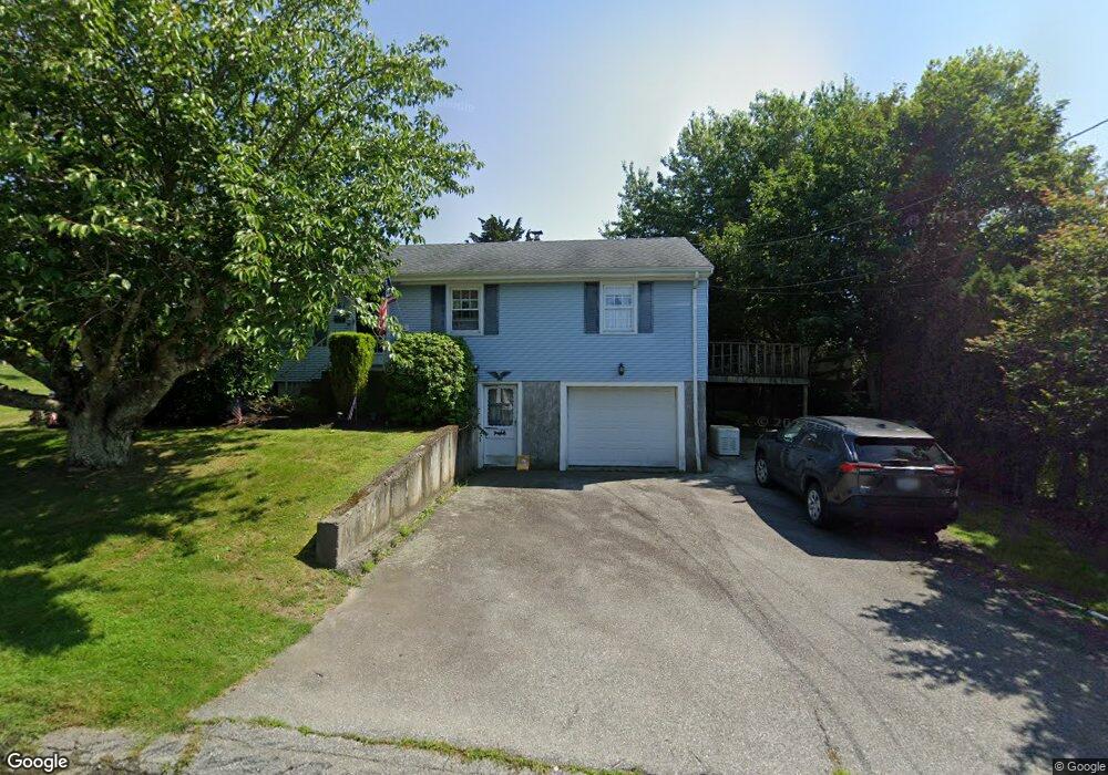 161 Robert Gray Ave, Tiverton, RI 02878 - photo 1