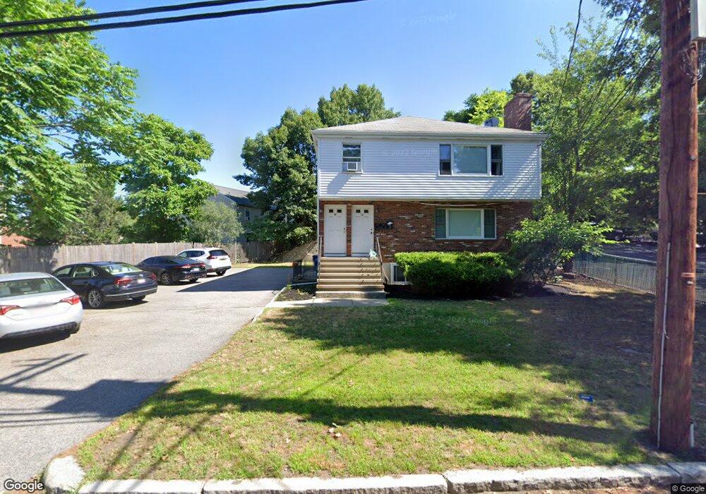 55 Jaconnet St unit 57, Newton Highlands, MA 02461 - photo 1