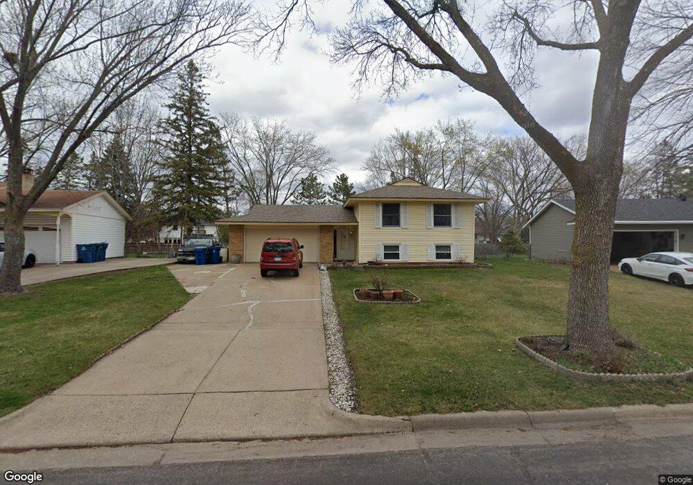 10409 Hollywood Blvd NW, Coon Rapids, MN 55433 - photo 1