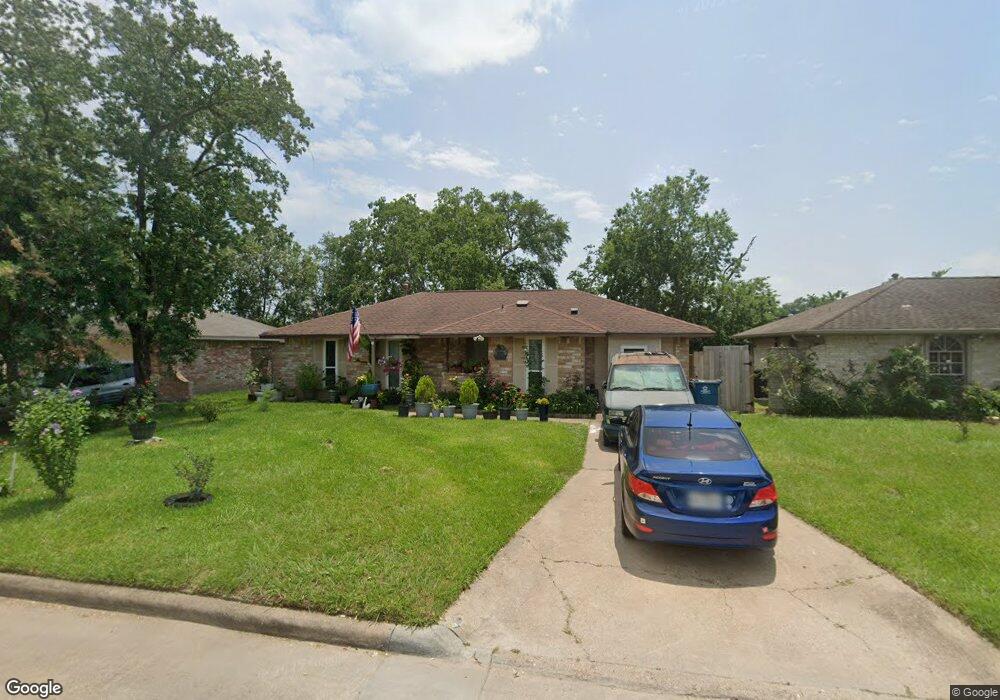 1919 Beaver Bend Rd, Houston, TX 77088 - photo 1