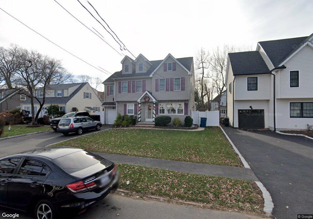 366 Park View Dr, Scotch Plains, NJ 07076 - photo 1