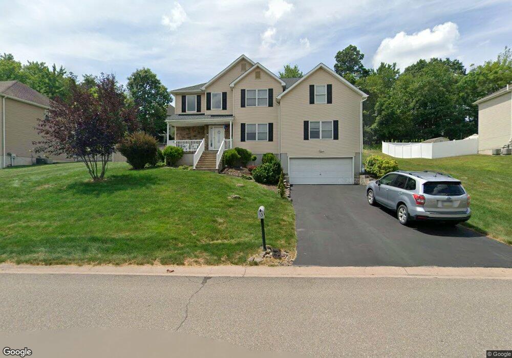 13 General Pulaski St, Mountain Top, PA 18707 - photo 1