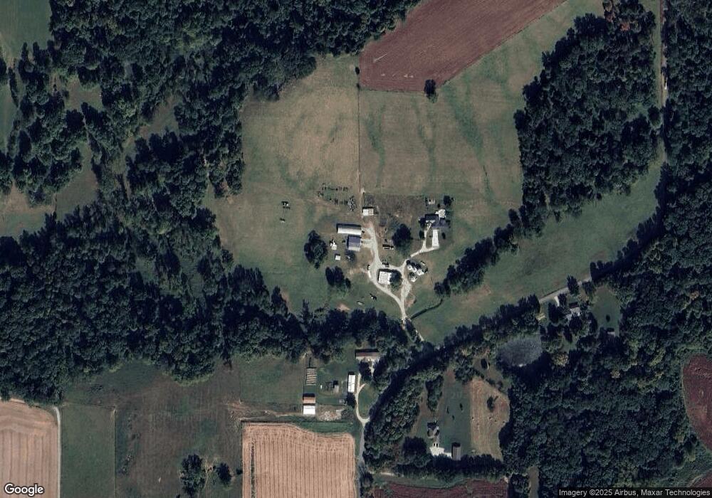 5520 S Stone Rd, Bloomfield, IN 47424 - photo 1