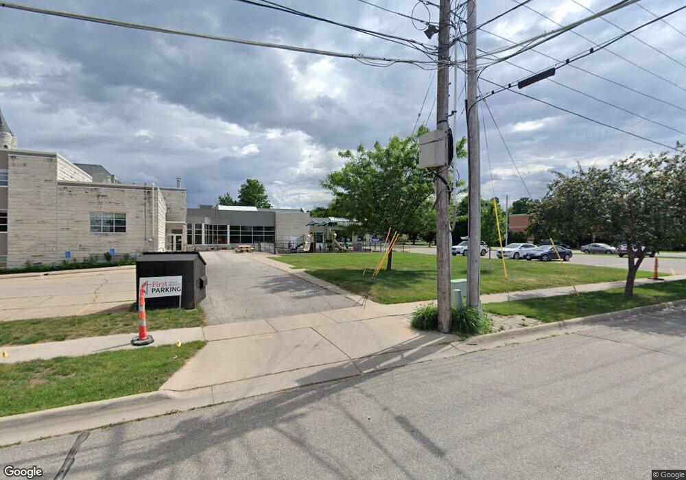 216 W 7th St, Cedar Falls, IA 50613 - photo 1