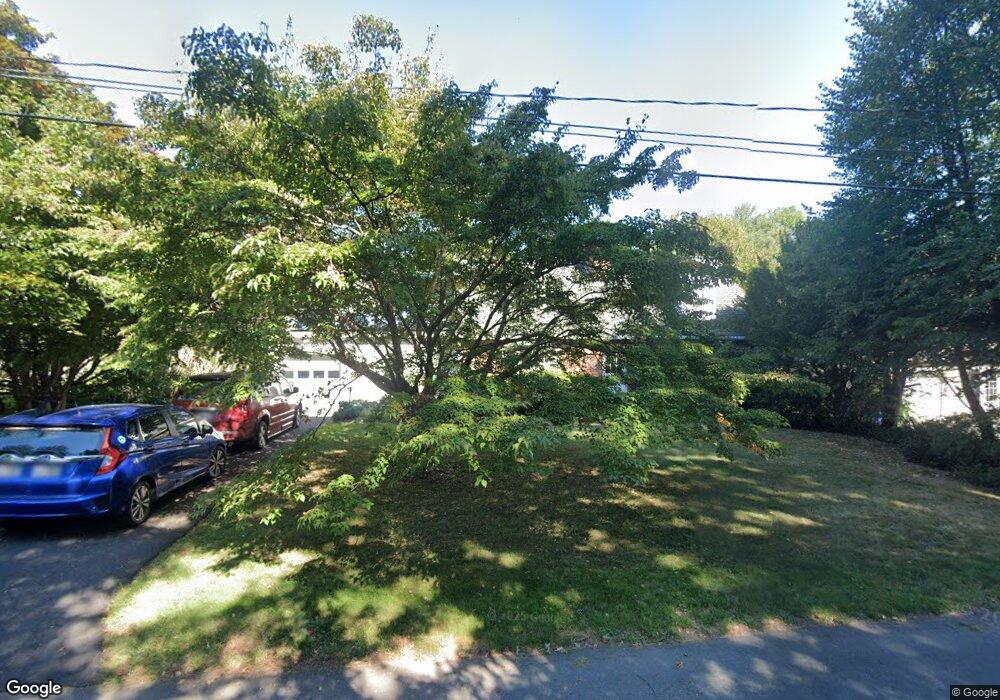 123 Harlow Dr, Amherst, MA 01002 - photo 1