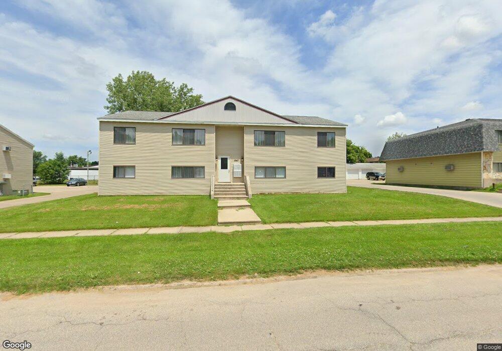 1240 Meadowview Dr unit 1, Marion, IA 52302 - photo 1