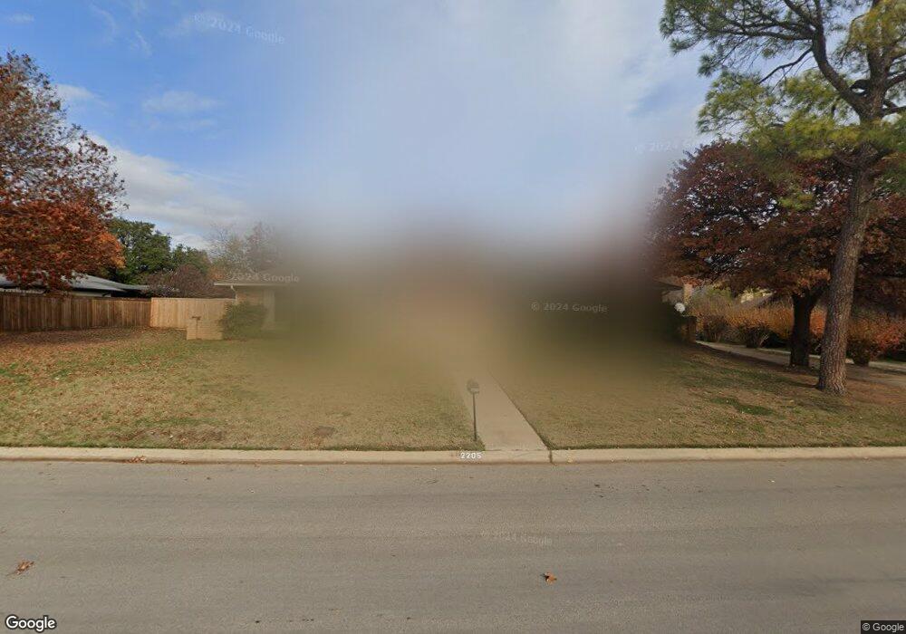 2205 Hollyhill Ln, Denton, TX 76205 - photo 1