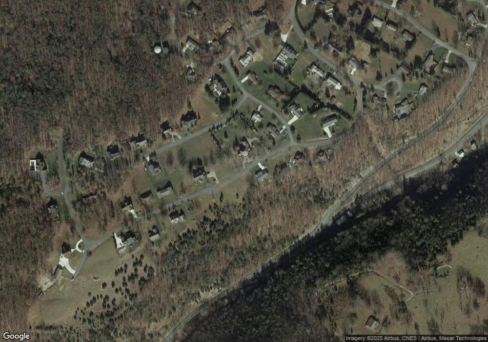 51 Point Dr, Petersburg, WV 26847 - photo 1