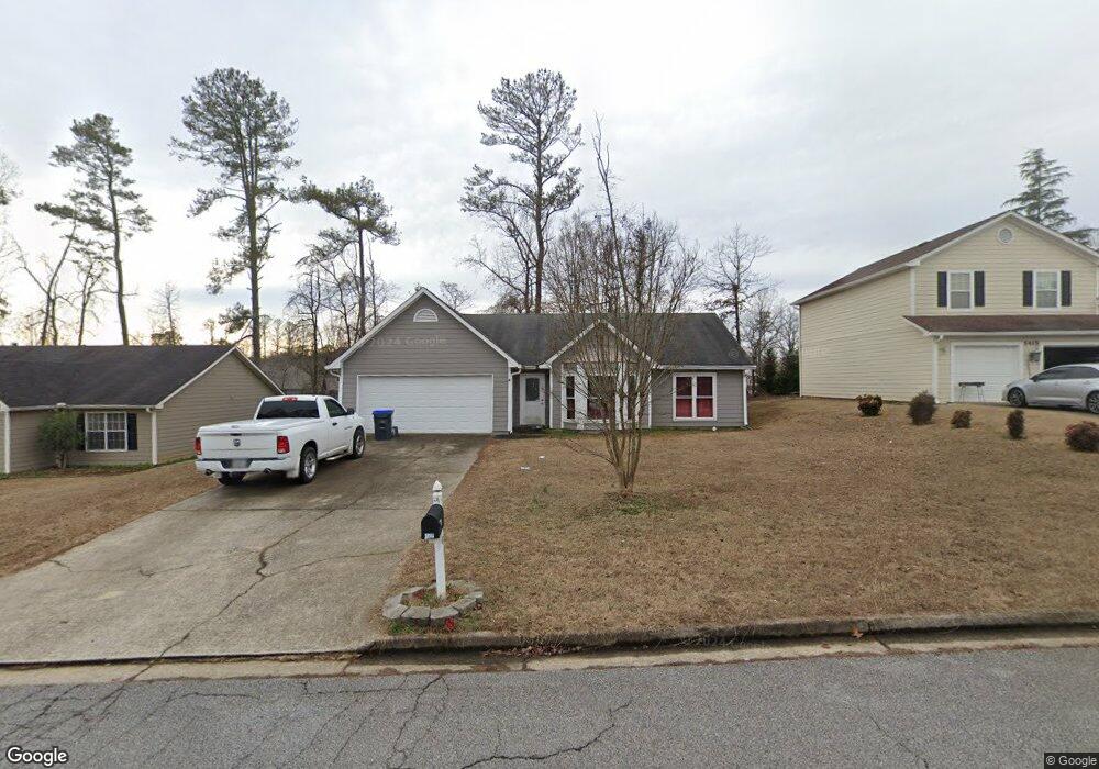 5425 Maltdie Ct, Sugar Hill, GA 30518 - photo 1