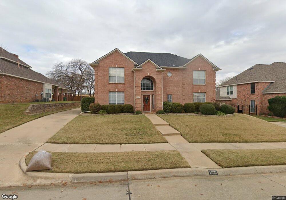 1105 Crestview Dr, Bedford, TX 76021 - photo 1