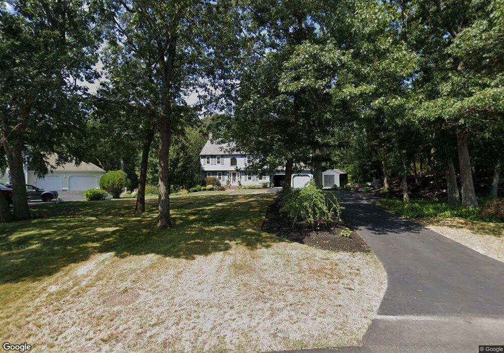 73 Fieldstone Ln, East Weymouth, MA 02189 - photo 1