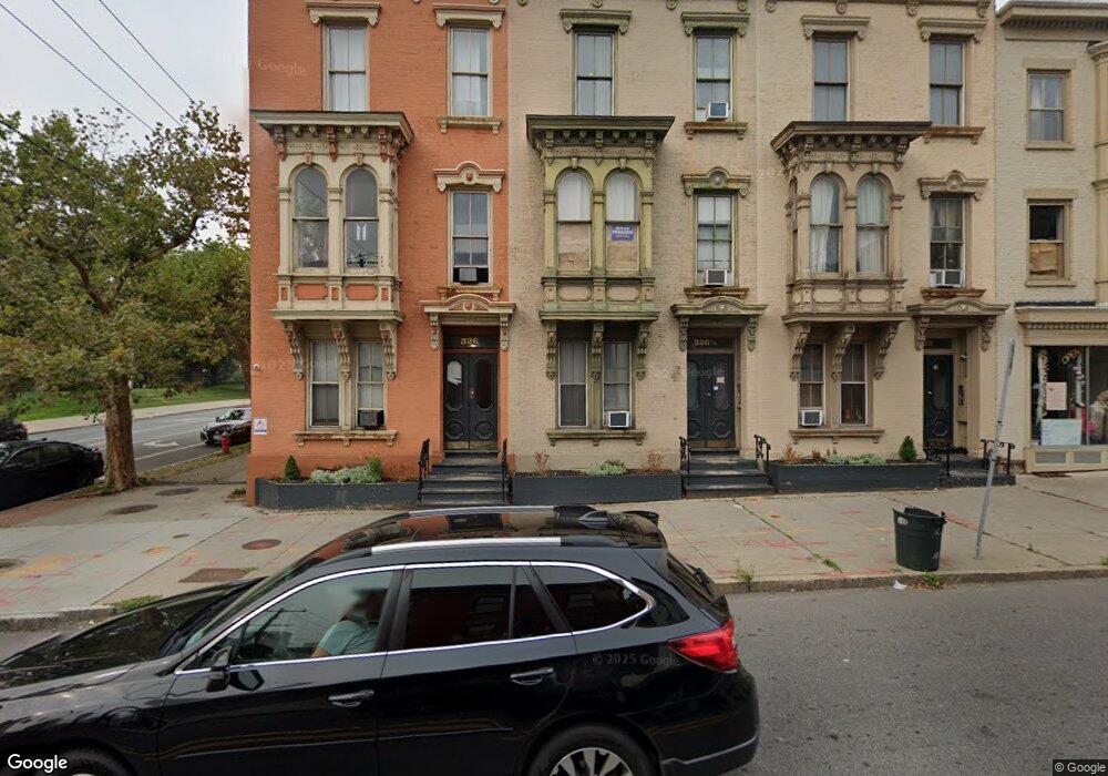 326 Madison Ave unit 1, Albany, NY 12210 - photo 1