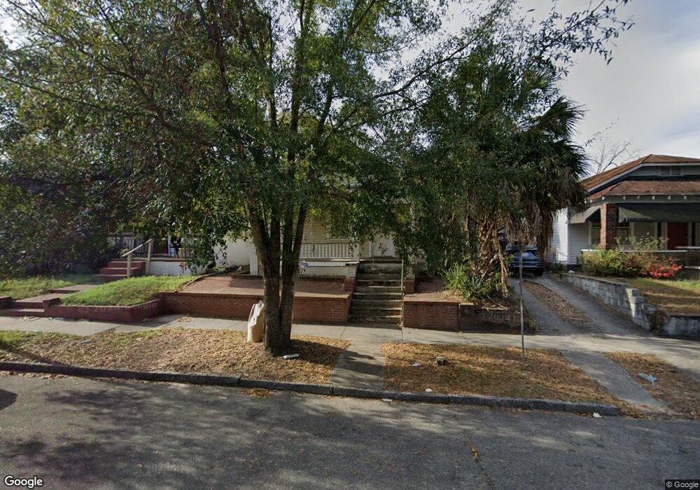 941 W 38th St, Savannah, GA 31415 - photo 1