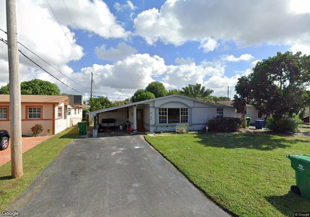 2637 Nassau Dr, Miramar, FL 33023 - photo 1