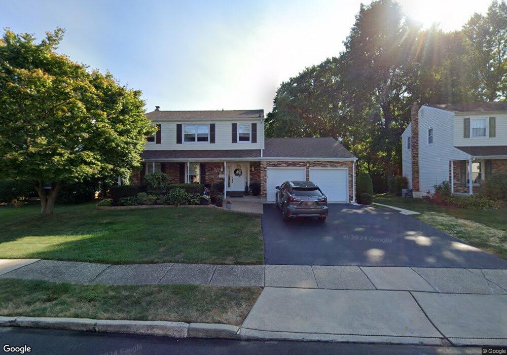 505 Camelot Dr, Brookhaven, PA 19015 - photo 1