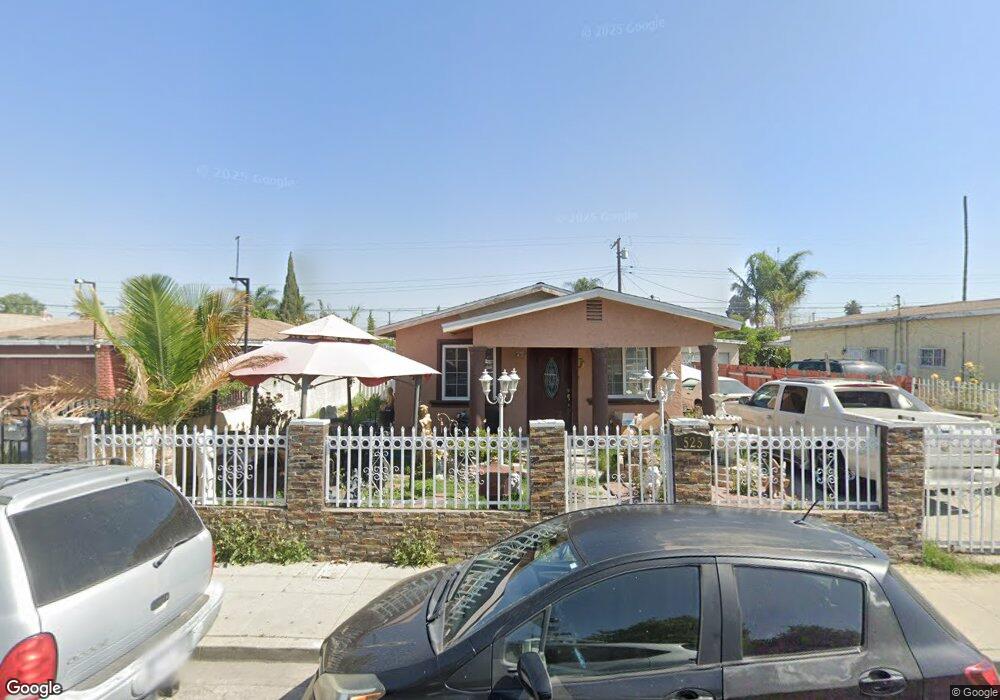 525 W Plum St, Compton, CA 90222 - photo 1