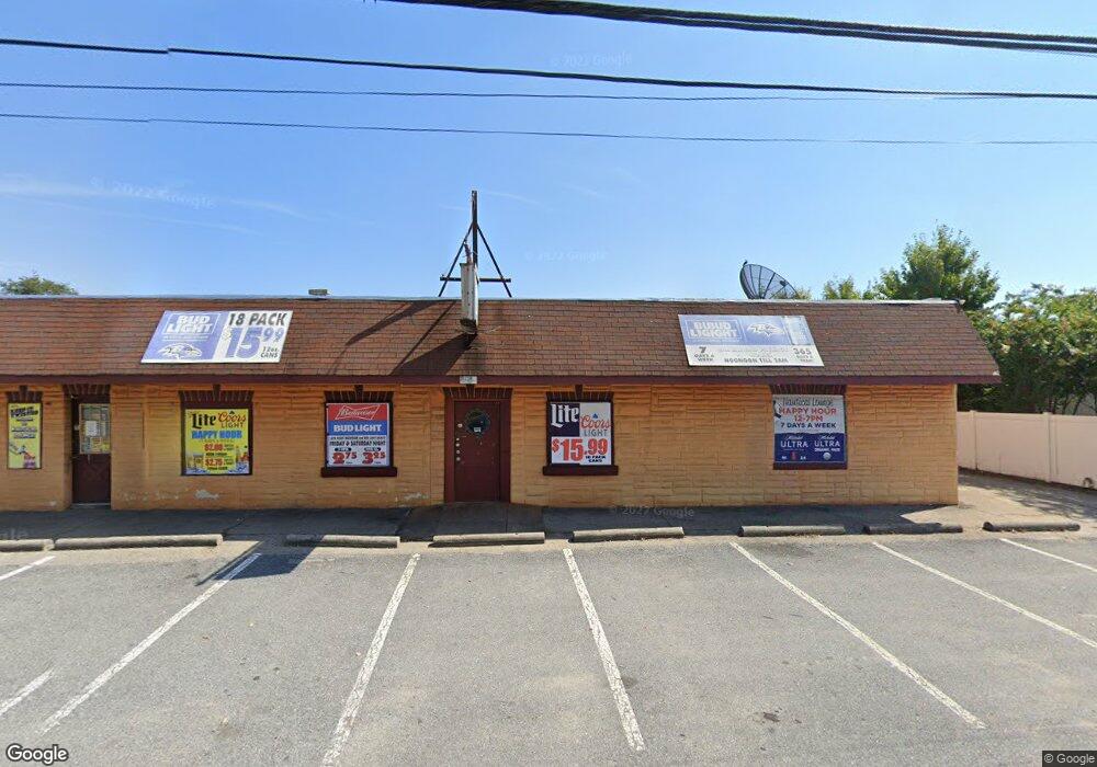 8687 Fort Smallwood Rd, Pasadena, MD 21122 - photo 1