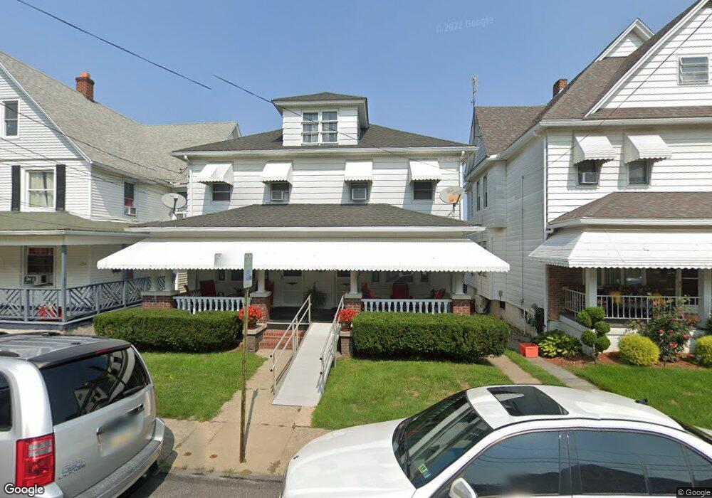 1124 W Locust St unit 1124 1/2, Scranton, PA 18504 - photo 1