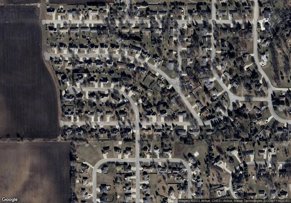 805 27th St SW, Austin, MN 55912 - photo 1