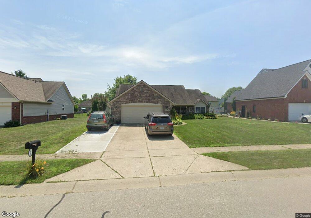 1669 Williamsburg Ln, Franklin, IN 46131 - photo 1