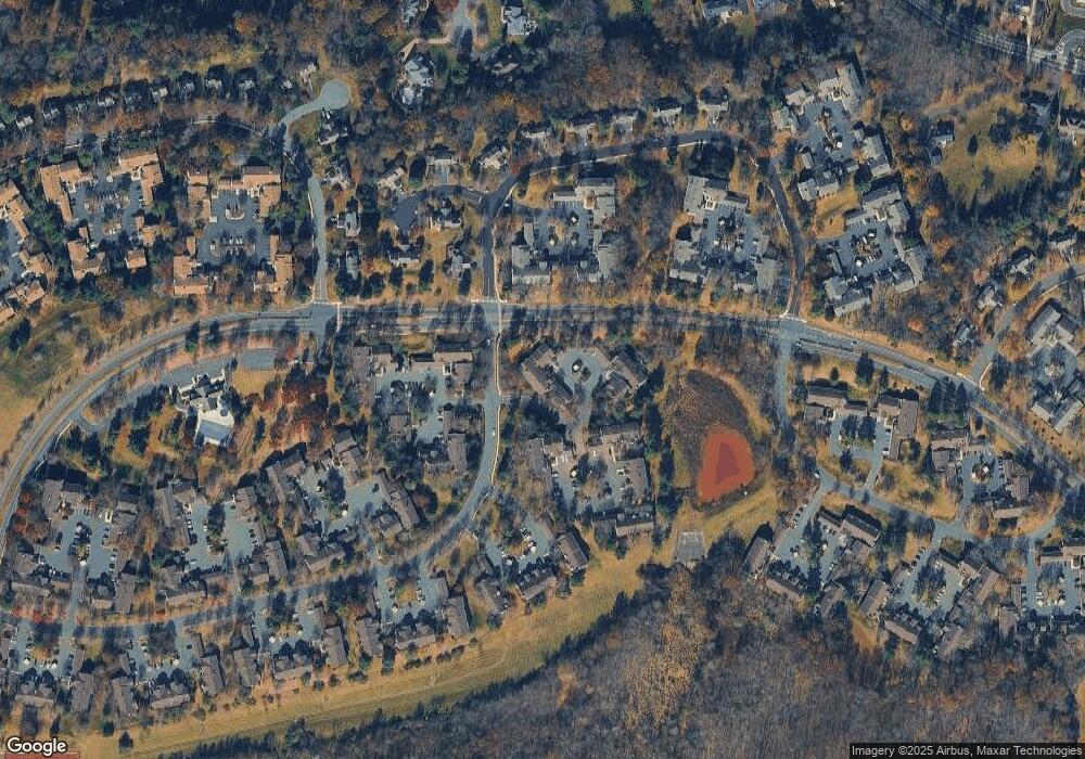 376 Potomac Dr, Basking Ridge, NJ 07920 - photo 1