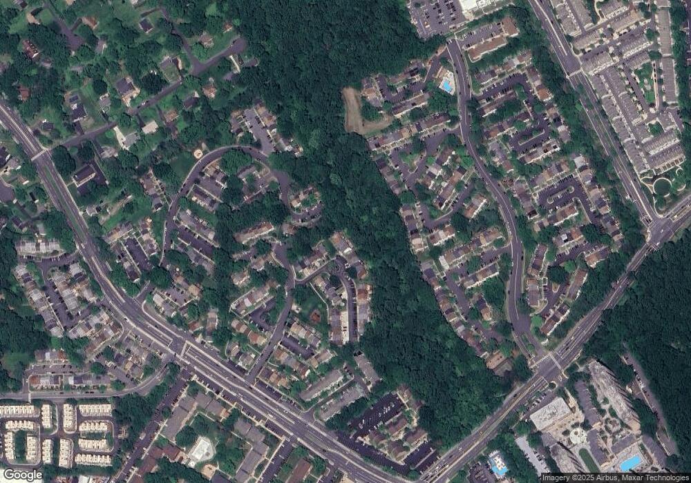 3019 Mission Square Dr, Fairfax, VA 22031 - photo 1