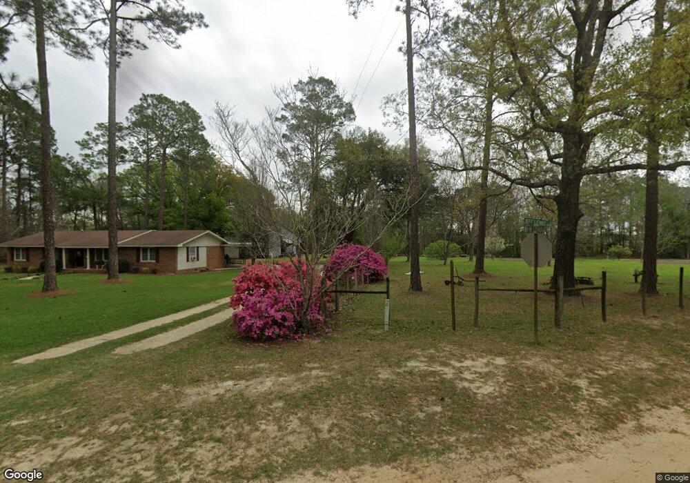 725 Jeff Lewis Rd, Douglas, GA 31533 - photo 1