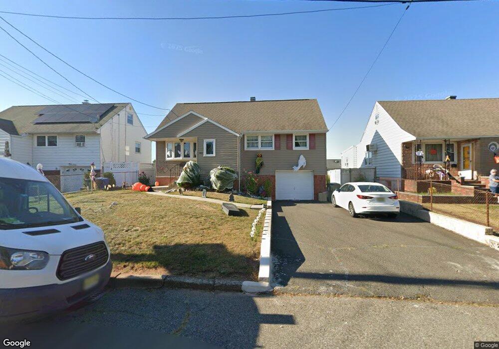 143 Mcguire St, Metuchen, NJ 08840 - photo 1