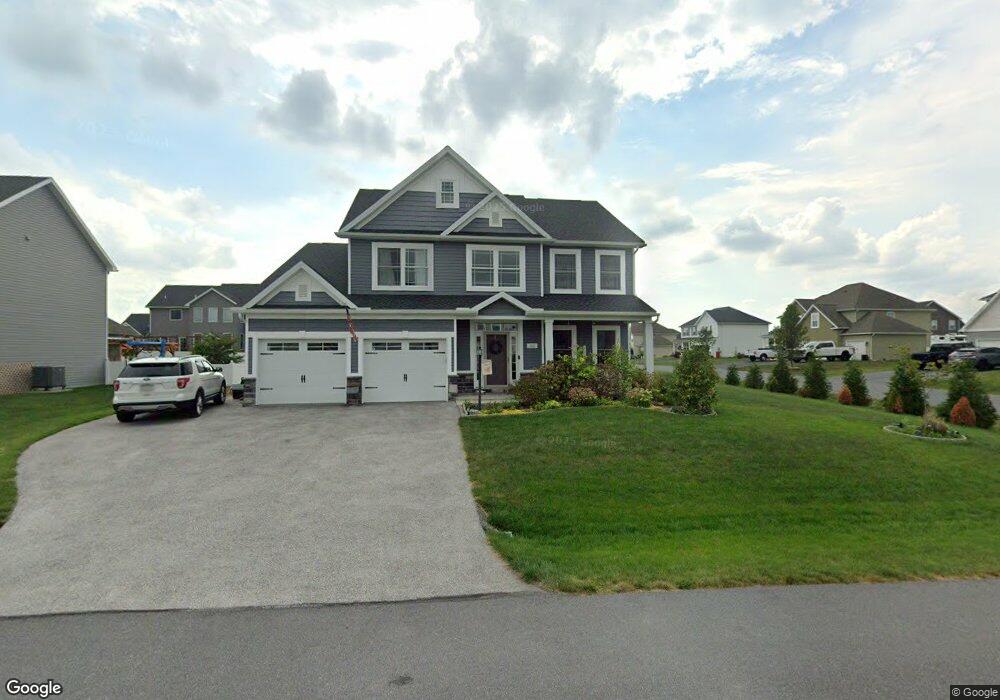 1021 Emilys Ct, Greencastle, PA 17225 - photo 1