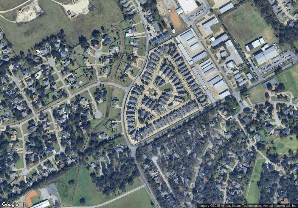 4902 Centre Ct, Granbury, TX 76049 - photo 1