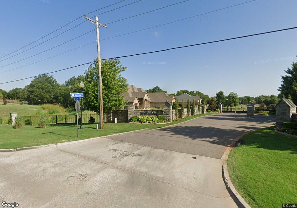 413 S Riverside Dr, Moore, OK 73160 - photo 1