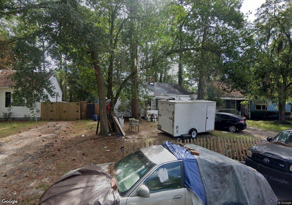 415 S Baldwin Cir, Savannah, GA 31405 - photo 1