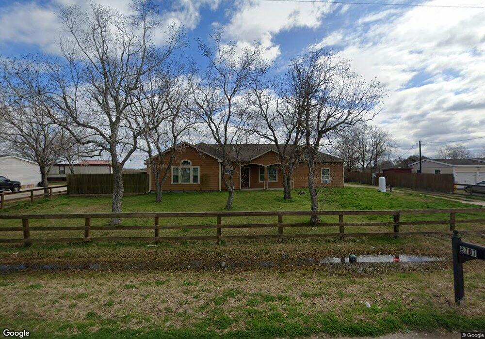 8707 Cotton Dr, Richmond, TX 77469 - photo 1